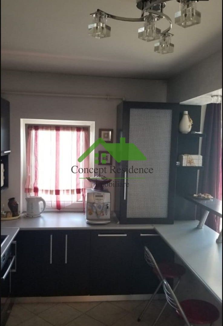 3 camere,72 mp utili, vedere panoramică – merită văzut! - Poză 1