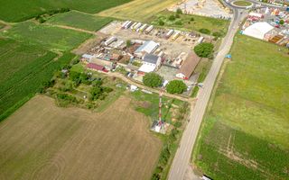 Teren intravilan 5500 mp Sânleani - Poză 4