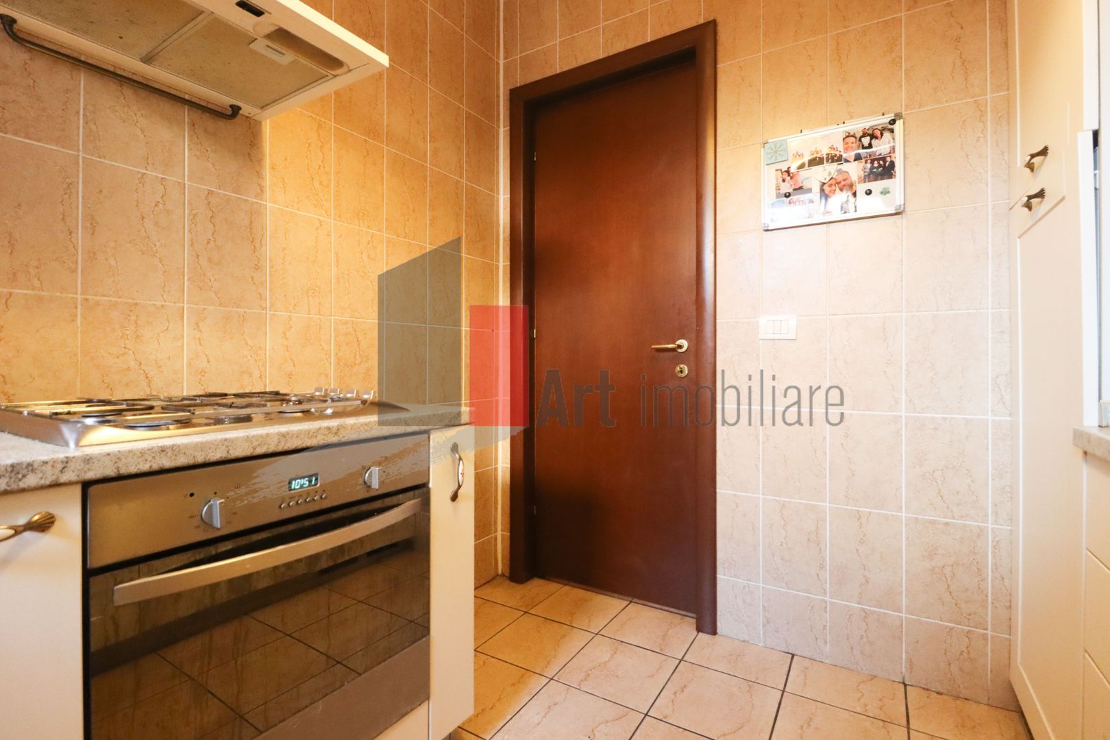 Apartamentul "BUTIKO", Calea Calarasilor-adiacent, bloc nou, GARAJ SUBTERAN - Poză 23