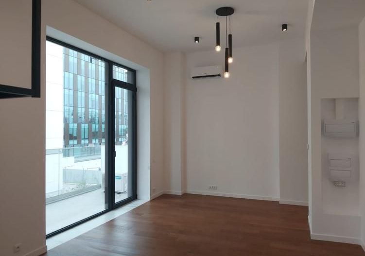 One Cotroceni Park–spațiu de birouri elegant, etaj înalt și luminos cu parcare - Poză 2