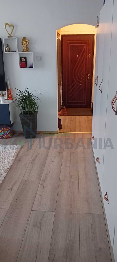 De vanzare:Apartament 2 camere,semidecomandat zona Zimbru. - Poză 1