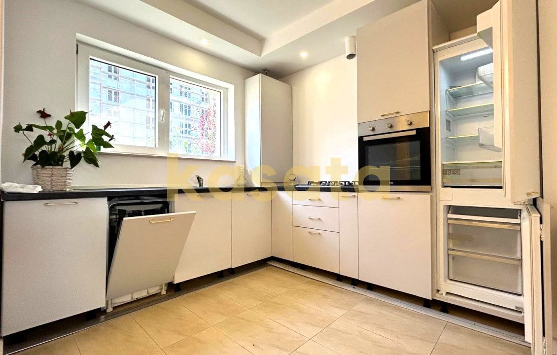 VILA P+1+M I 3 CAMERE I 3 BAI I CURTE MARE I COSMOPOLIS I MOBILAT SI UTILAT - Poză 7