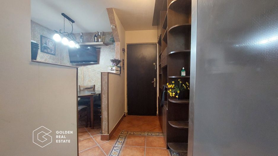 Apartament 3 camere, etaj 2, decomandat, zona Podgoria - Poză 10