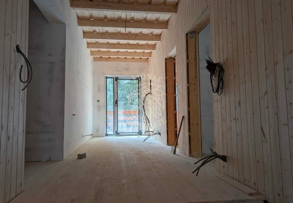 Pensiune Cabana 280mp-teren 1169 mp-foisor-200 m de Lac Colibita - Poză 4