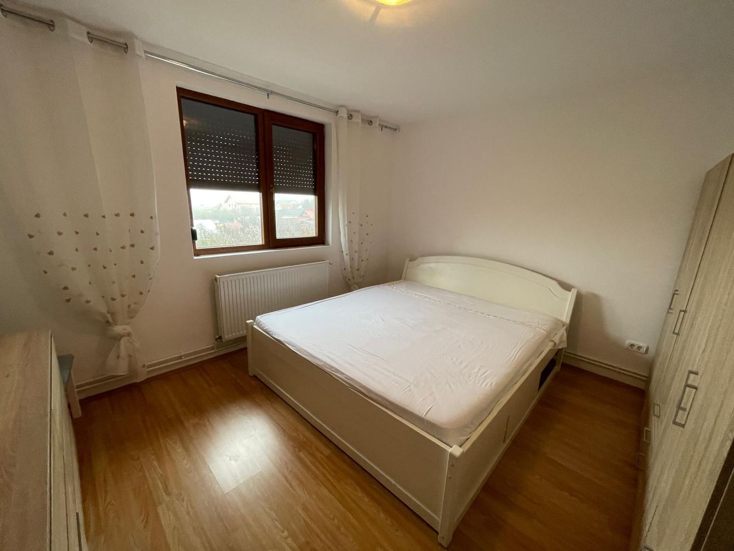 Giroc | 2 camere | Curte privata | Loc de joaca si BBQ - Poză 13