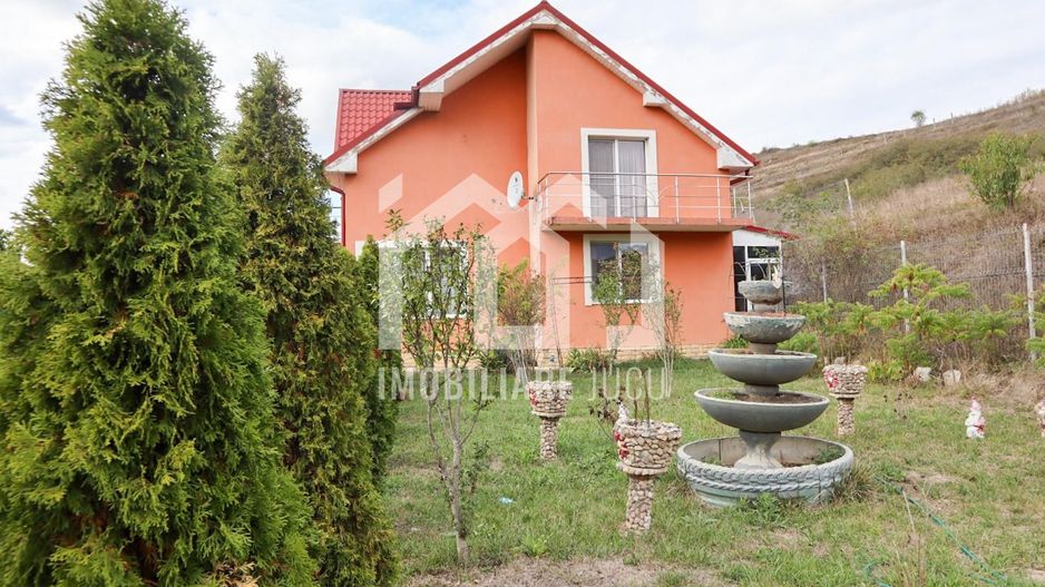 Casa la cheie, 7 camere, 256mp, teren 1700mp+livada 1100mp, Gadalin - Poză 11