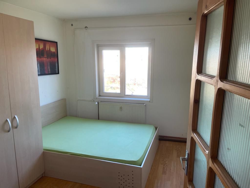 Apartament generos 4 camere zona Timocului - Poză 4