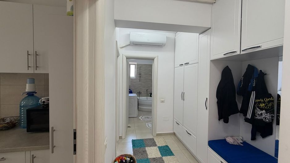 AP. 2 CAMERE - CURTE 63 MP, PARCARE INCLUSA, SEMI-MOBILAT, COMIS 0% - Poză 4