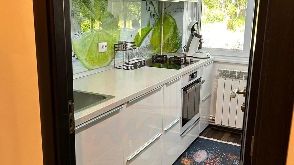 📍De închiriat 2 camere, Central, 450 Euro/luna - Poză 7