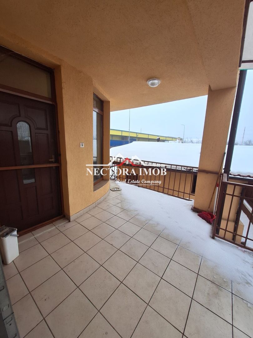 NECTORA IMOB-CASA mare 5 camere, 3 bai, pod, demisol pentru birouri - Poză 17