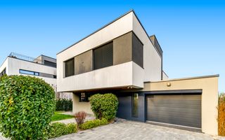 Vila moderna cu priveliste panoramica! - Poză 1