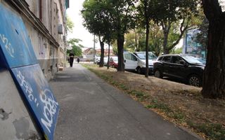 ideal pentru studenti sau o familie, cladire istorica, centrala proprie - Poză 19