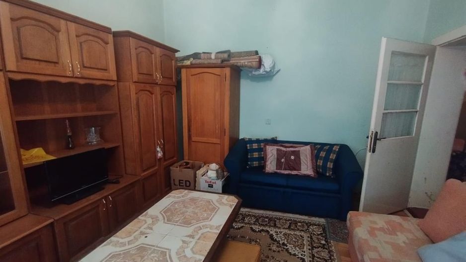 Apart la casa Bogdanestilor  curte  acces cu masina centrala proprie - Poză 7