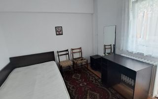 Apartament 3 Camere UMF - 450 euro - Poză 7
