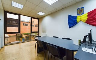 Clădire de birouri cu chiriași existenți - Poză 3