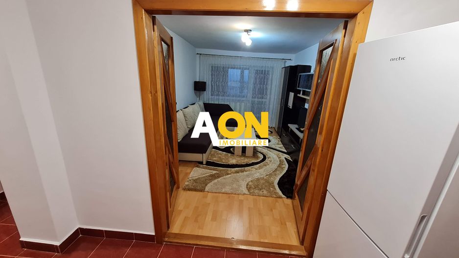 Aparatament 2 Camere Decomandat Zona Cetate - Poză 4