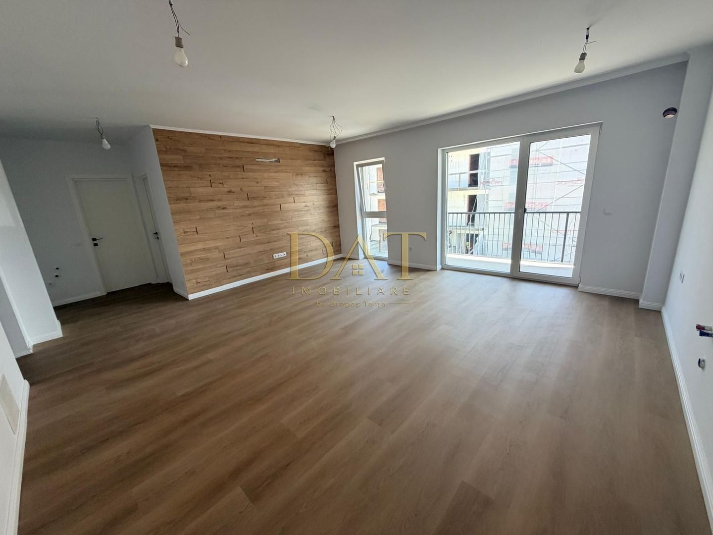 Apartament 2 camere, finisat, etajul 1,  garaj inclus, Terra Gardens - Poză 1
