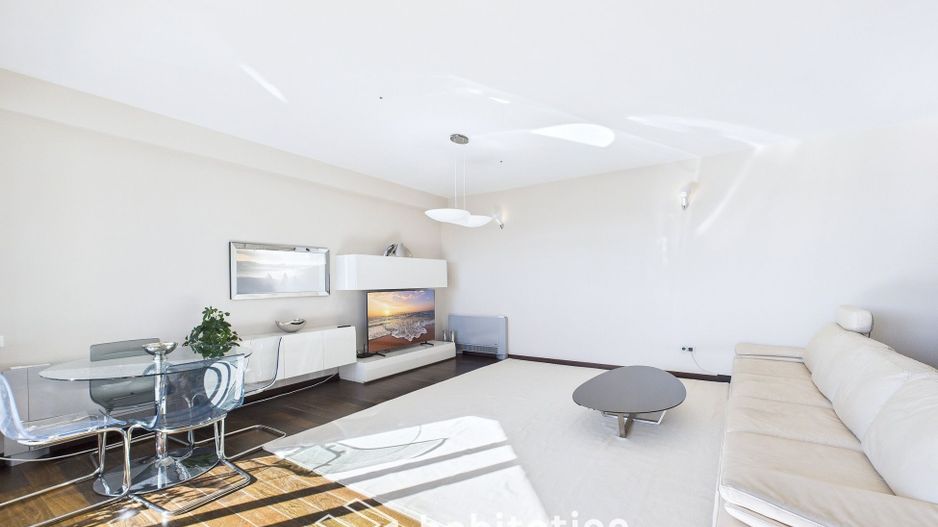 Rafinament și confort în Elisabetin – apartament cu terasă generoasă - Poză 3