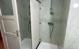 CASA DE INCHIRIAT I CISNADIE I ZONA LINISTITA - Poză 15