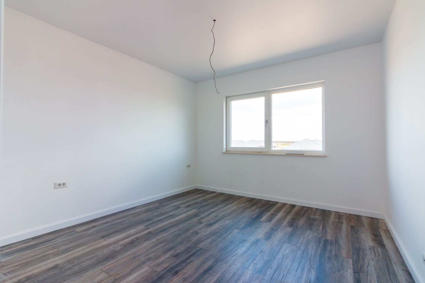 Vila noua | 4 camere | teren aferent 300 mp | Otopeni Odaile - Poză 6