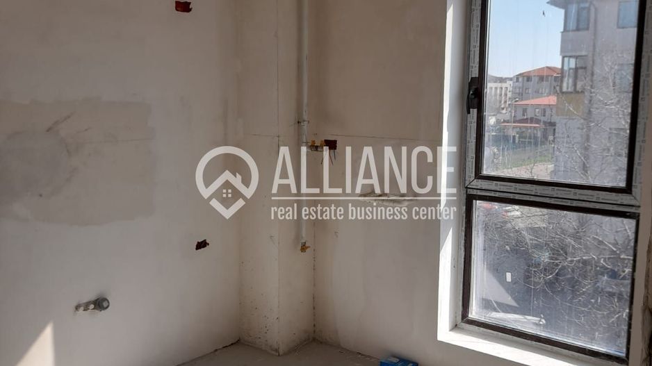 COMPOZITORI (COD 01) Garsoniera la „alb„ cu loc de parcare! - Poză 4