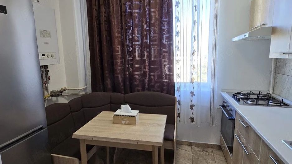 Inchiriere Apartament Straja- Sector 4-Centrala proprie - Poză 2