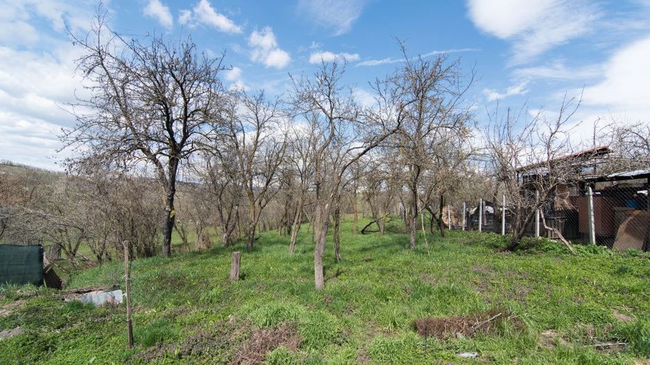  Casa gata de mutat+teren 1000 mp in zona de deal, jud. Arges - Poză 15
