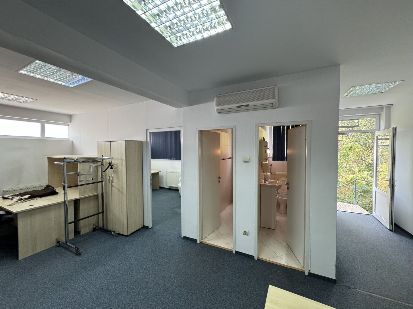 Clădire Multifuncțională de Vânzare în Târgu Mureș, Zona Gării - Poză 24