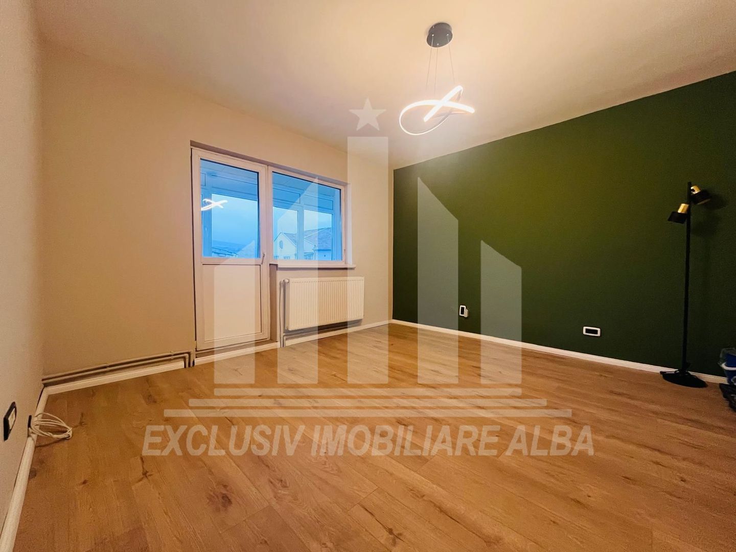 Apartament cu 1 camera, Cetate-Vanatorilor - Poză 1