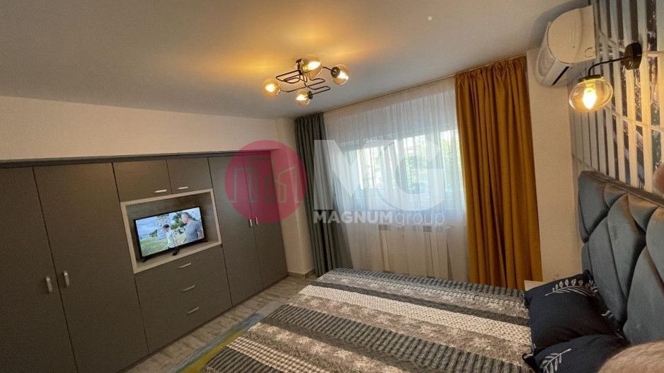 Apartament de Lux cu 2 Camere, Vedere la Bulevard, Zona Unirii-Burebista. - Poză 7