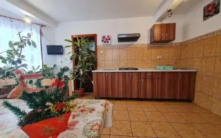 Pensiune in decor fermecator, loc de istorie si legenda, Moieciu de Jos, Bran - Poză 32