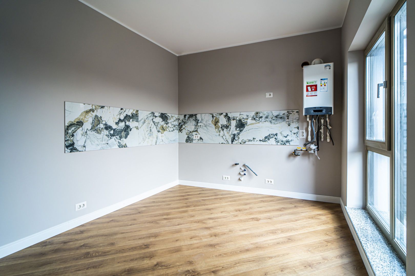 Casa individuala 5 camere / Finisaje Deosebite / Otopeni / Mutare Imediata - Poză 7