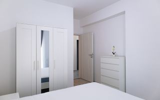 Apartament 2 camere, prima inchiriere, zona Grand Arena, Sector 4 - Poză 3