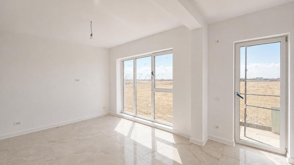 Bloc nou. Apartament cu 3 camere spations. 2 Bai. Etaj 1 - Poză 2