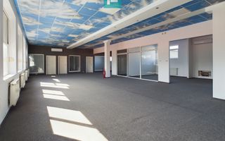 Spațiu de birouri de 500 mp zona UTA - Poză 6