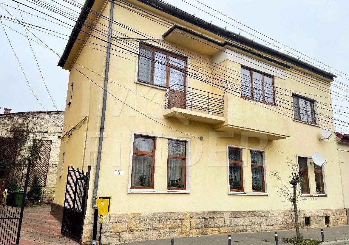 Apartament 3 camere-90 mp Ultracentral Cluj, in vila - Poză 1