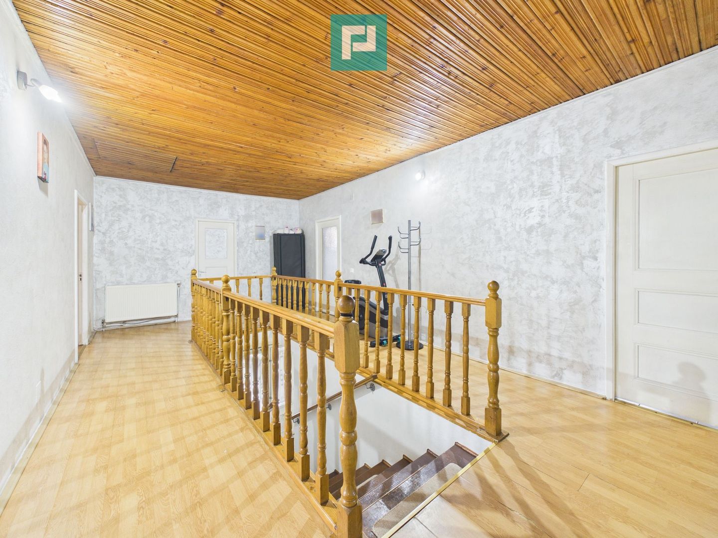 Casă cu teren 345 mp – metrou Laminorului - Poză 4