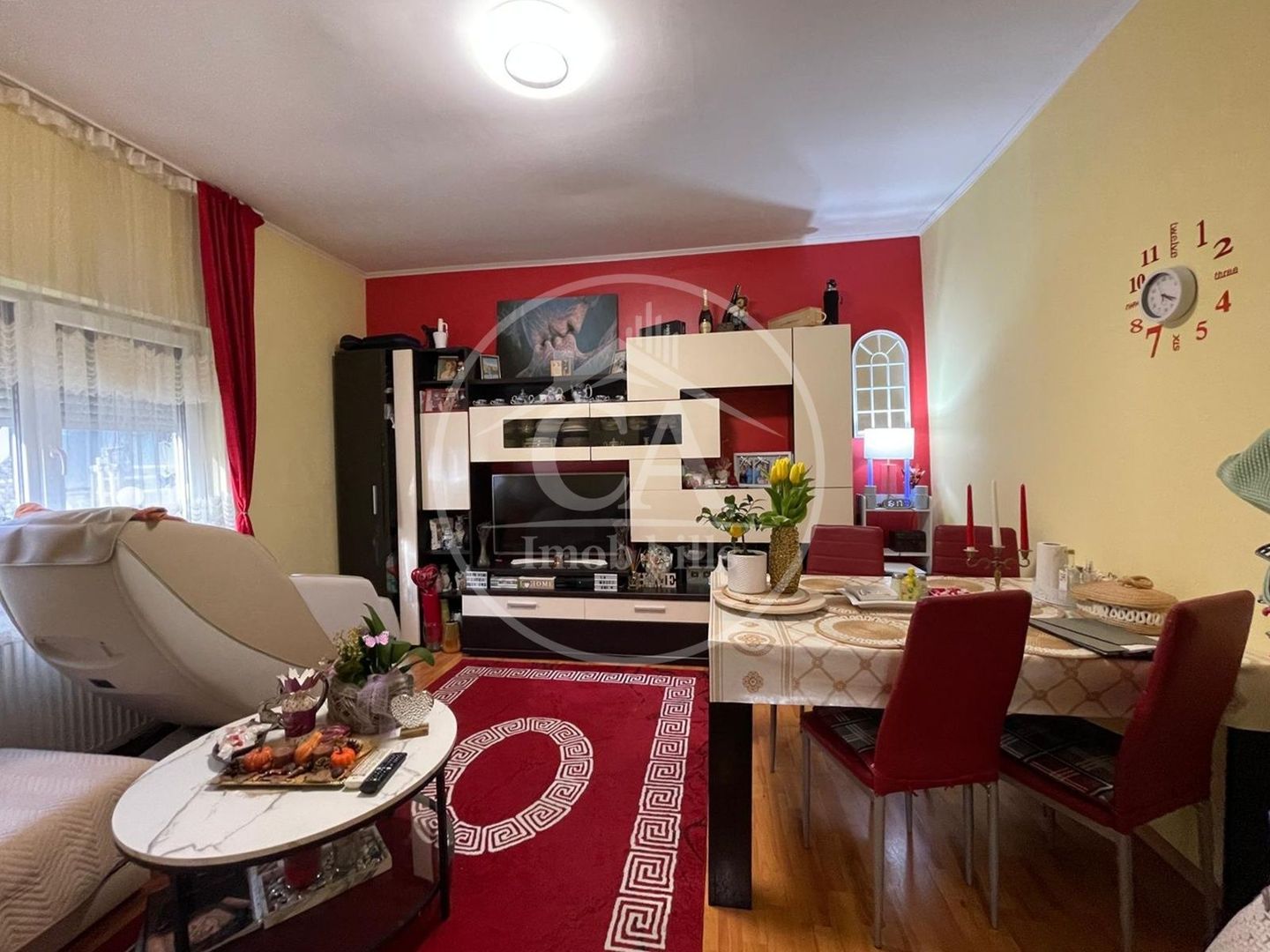 Apartament cu 3 camere la curte comuna de vanzare, Orasul Nou, Oradea - Poză 2