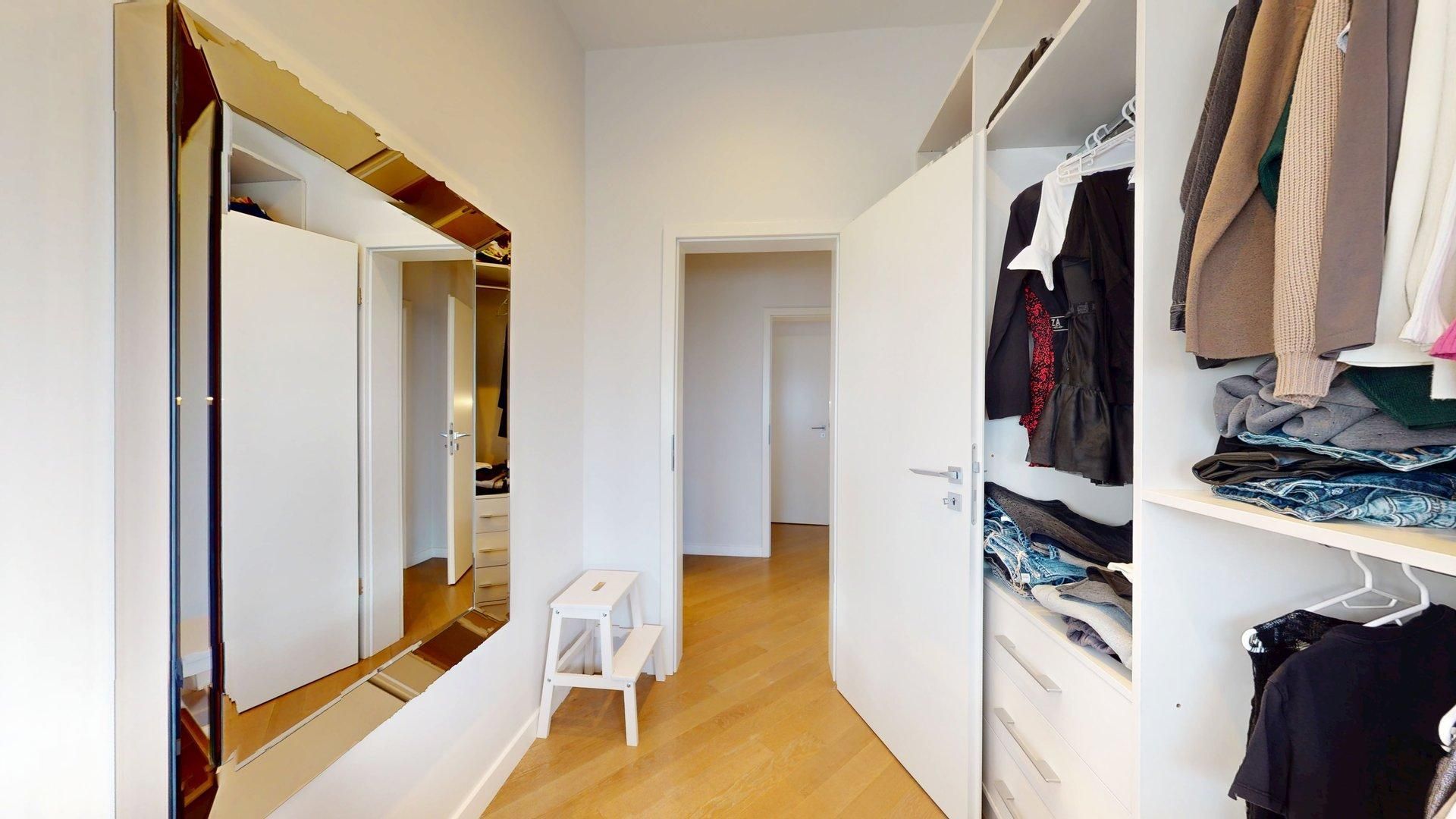 Un singur cuvant-IREPROSABILA - Poză 14