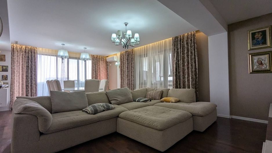 4 CAMERE LUX GRAND ARENA, METALURGIEI - Poză 1