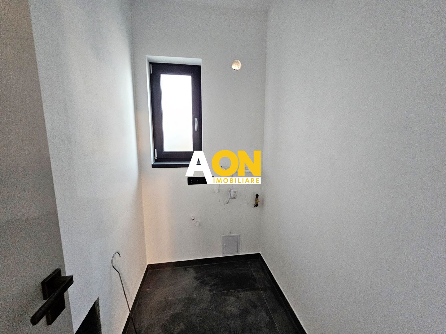 Casa 4 camere, 423 mp teren, finisată la cheie, cartier Orizont - Poză 17