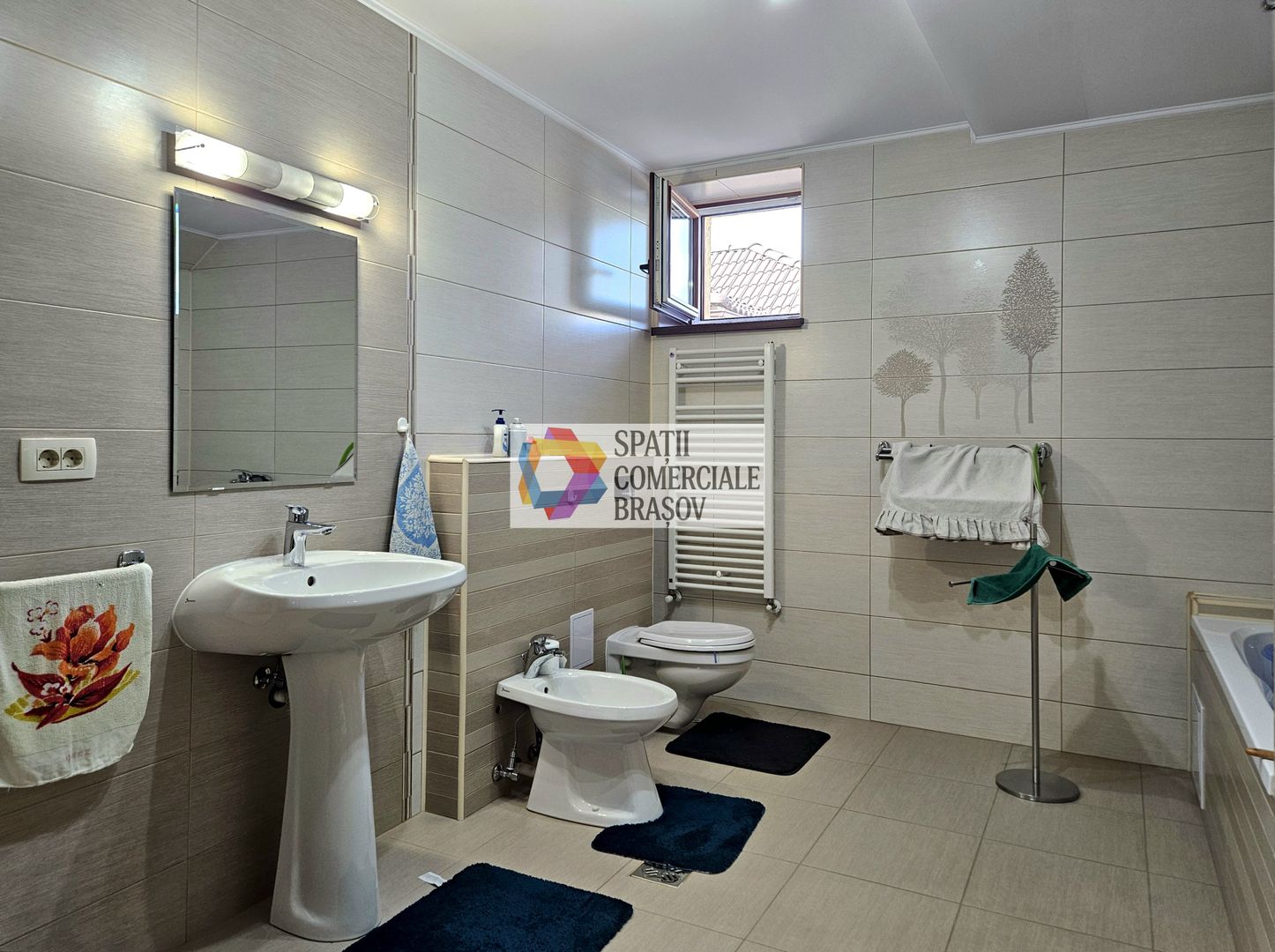 Casă plus Spațiu comercial  741 mp, Teren 906 mp Brasov - zona Blumana - Poză 42