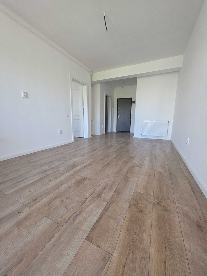 Apartament 2 camere, balcon, etaj intermediar, Terra - Poză 5