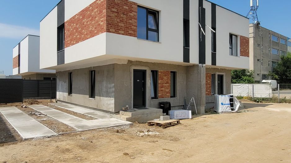 LAMINOR VILLAS - COMPLEX DE CASE TIP DUPLEX - Poză 12