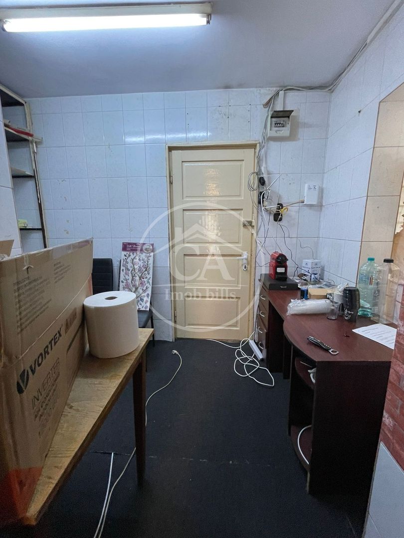 Spatiu comercial de vanzare  în zona Calea Aradului, Oradea - Poză 11