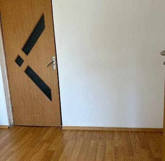 Apt 3cam renovat  69mp, dotat cu  CT, AC , an 1985  etaj 7/8, mobilat - Poză 15