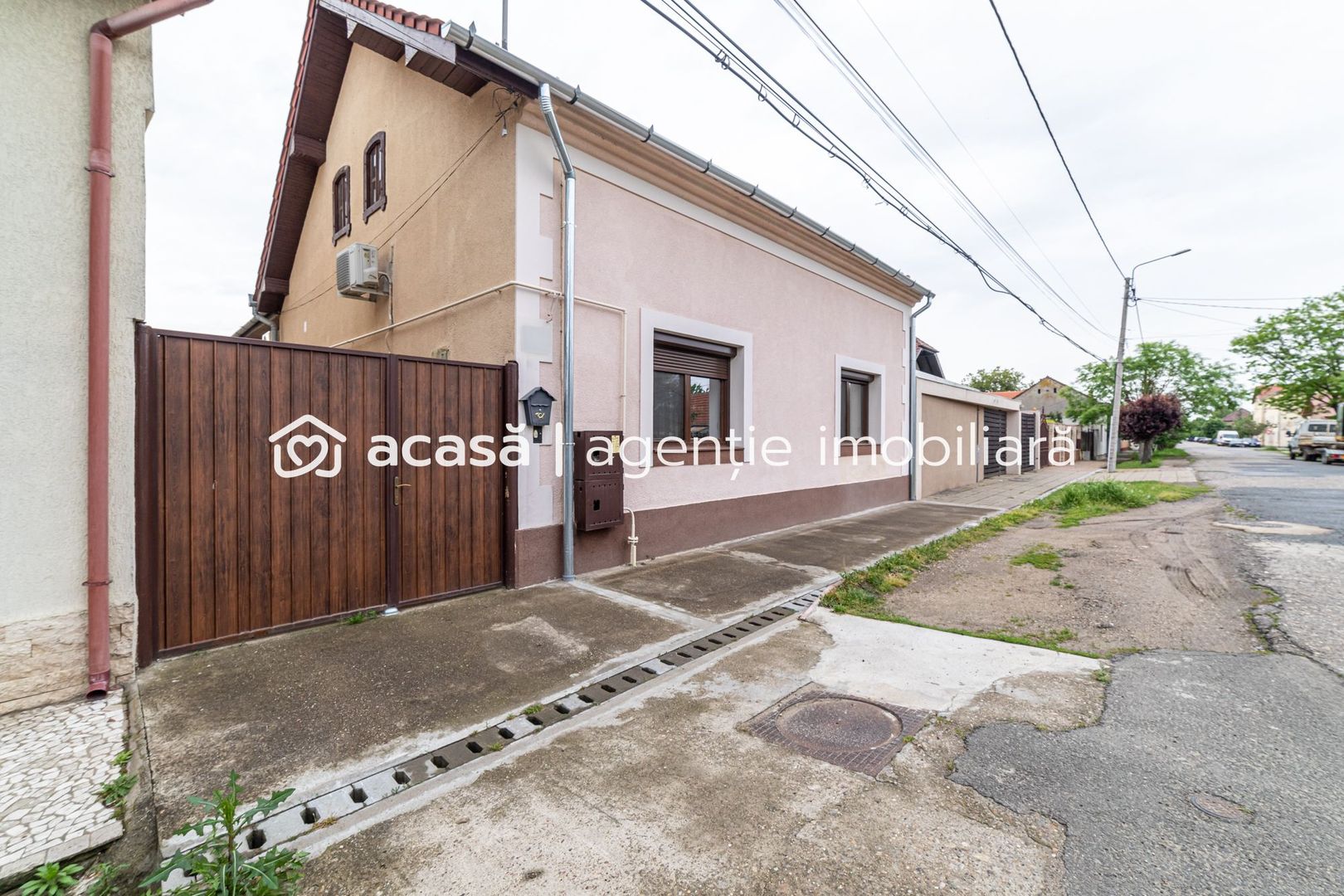 REZERVAT!  Preț fix redus!Casă multifamilială zona Pârneava - Poză 15