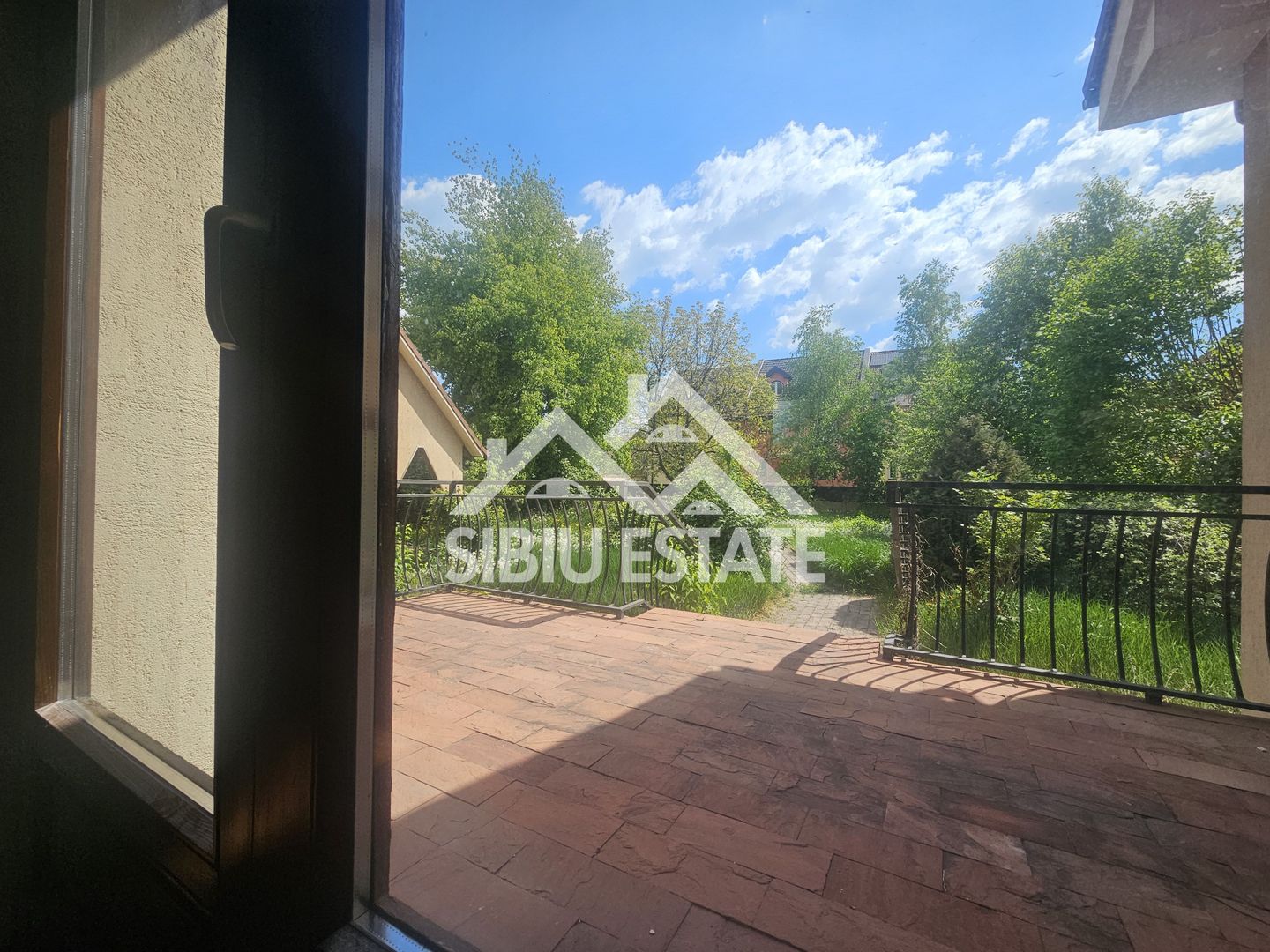 Casa Sibiu central, teren 1000 - Poză 3
