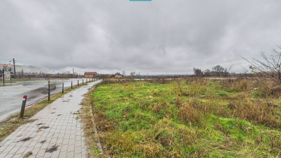 Teren intravilan de 4131 mp, în orașul Sebiș, Arad - Poză 5