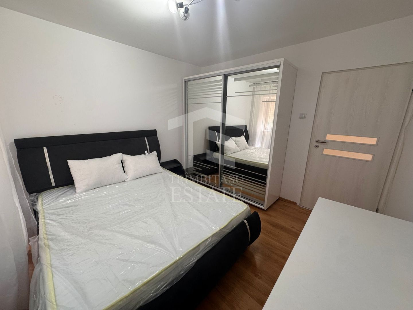 3 Camere Dristor ParkLake Renovat - Poză 4